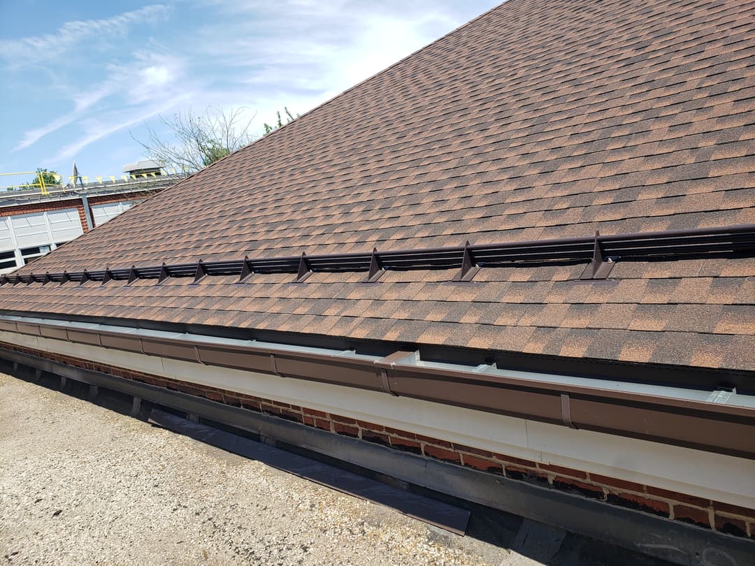Picture of a finished beige roof